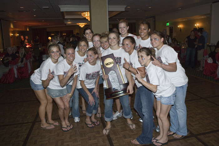 08NCAAF9D_2823